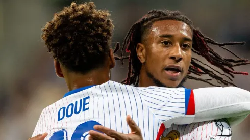 Michael Olise pode fechar com o Real Madrid. Foto: Mateusz Slodkowski/Getty Images