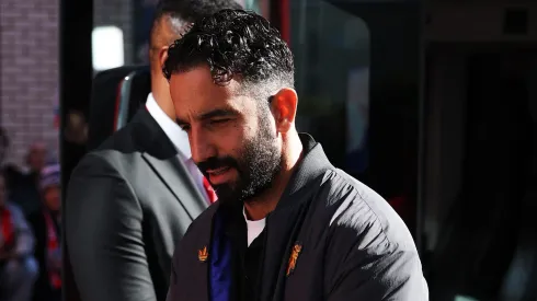 Manchester United mira Dimarco após aprovação de Ruben Amorim. (Photo by Richard Pelham/Getty Images)