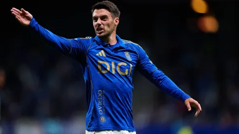 Josip Brekalo com a camisa do Real Oviedo: o croata é um dos reforços para a temporada