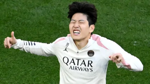 Lee Kang-in conquista prêmio de melhor asiático internacional. Foto: Forster/Getty Images