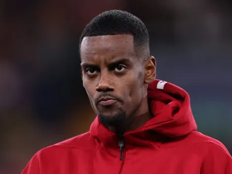 Slot atualiza condição de Isak: totalmente apto e ansioso pelo primeiro gol