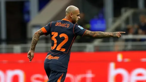 O Manchester United reacende interesse em Federico Dimarco, lateral-esquerdo da Inter, enquanto a equipe italiana busca proteger seu jogador e avaliar qualquer oferta. (Photo by Marco Luzzani/Getty Images)