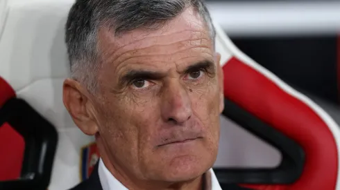 Jose Luis Mendilibar, treinador do Olympiacos (Foto: Michael Steele/Getty Images)