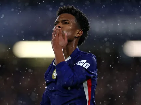Chelsea goleia o Ajax na Champions League com gol de Estêvão