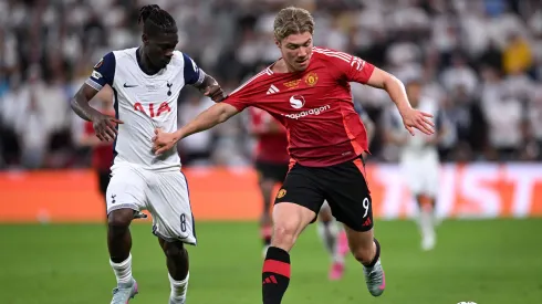 Manchester United e Tottenham vão estrear a nova bola oficial da Premier League