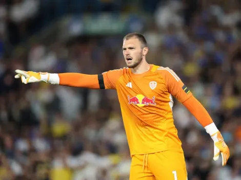 Lucas Perri é exaltado pelos torcedores após Leeds United X West Ham