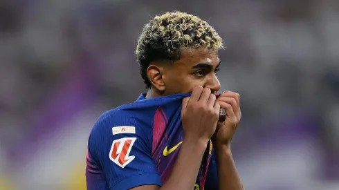 Lamine Yamal sentiu pressão no Barcelona contra Real Madrid, diz Sorg. (Photo by David Ramos/Getty Images)