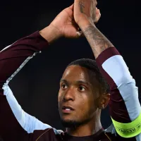 Konsa na mira de City e Tottenham: possível saída do Aston Villa
