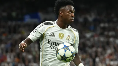 Vini Jr dedica mensagem para os Fnaáticos pelo Real Madrid – (Photo by Denis Doyle/Getty Images)