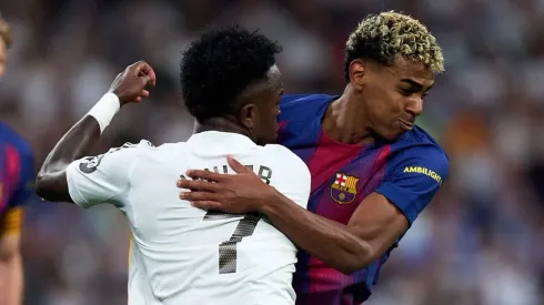 Vini Jr e Lamine Yamal se provocaram durante Real Madrid x Barcelona no último domingo (26) Foto: Angel Martinez/Getty Images