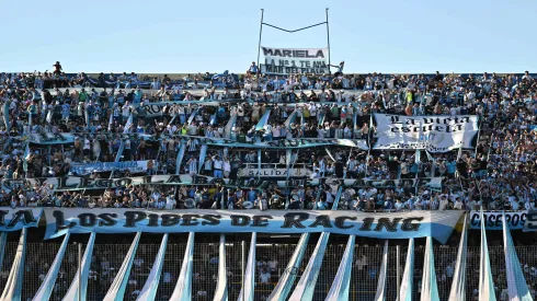 Torcedores do Racing no 'El Cilindro'  – Luciano Bisbal / Getty Images