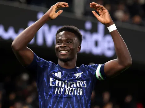 Renovação de Bukayo Saka avança