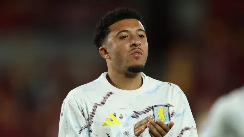 Manchester United não terá retorno de Jadon Sancho do Aston Villa. (Photo by Eddie Keogh/Getty Images)