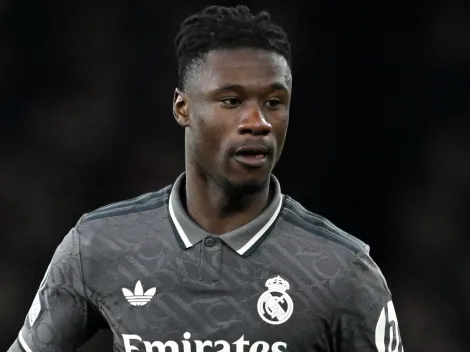 Manchester United prepara oferta de R$ 500 milhões por Camavinga