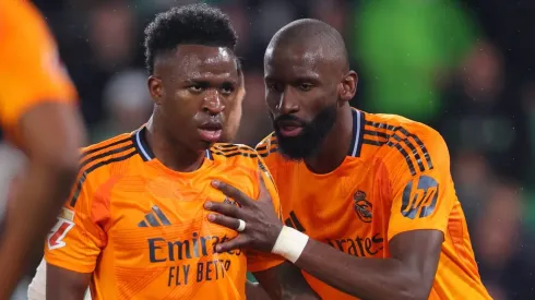 Vini Jr, Rüdiger e outros já manifestaram insatisfação com Xabi Alonso no Real Madrid, segundo GE e fontes da Espanha (Foto: Fran Santiago/Getty Images)