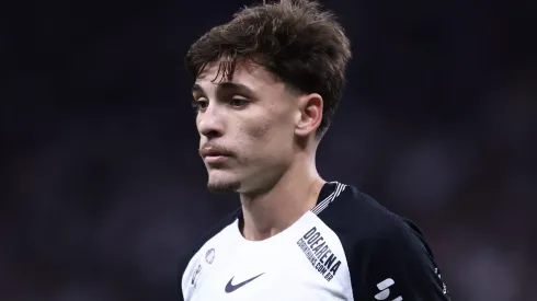 Manchester United terá que pagar R$ 74 milhões para tirar Breno Bidon das mãos do Corinthians. Foto: Marcello Zambrana/AGIF