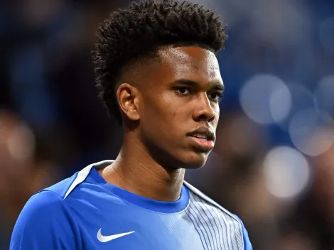 Barcelona desistiu de disputa por Estêvão após Yamal surgir