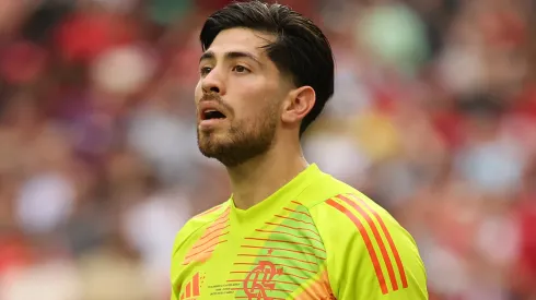 Udinese tenta a contratação de Agustín Rossi, mas goleiro decide ficar no Flamengo. Foto: Michael Reaves/Getty Images