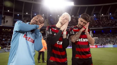 Jogadores do Flamengo ironizam Martirena, do Racing – Foto: Adriano Fontes/Flamengo
