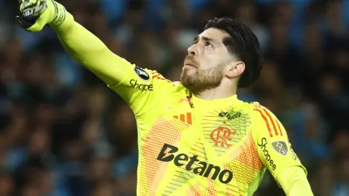 Rossi recebe pedidos para ir a Copa do Mundo após partidaça pelo Flamengo. (Photo by Marcos Brindicci/Getty Images)