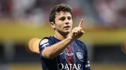 PSG resiste às investidas do Manchester City por sua joia, enquanto o jovem talento brilha e atrai a atenção dos grandes clubes europeus. (Foto: Alex Grimm/Getty Images)