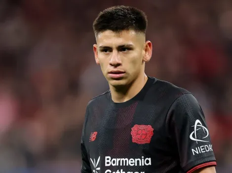 Claudio Echeverri quer voltar ao River Plate em janeiro