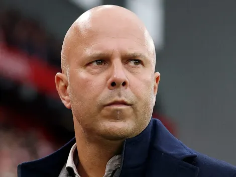 Liverpool decide não demitir Arne Slot em meio à crise