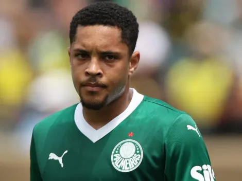 Tottenham pode deixar Vitor Roque de lado e investir em Samu Aghehowa