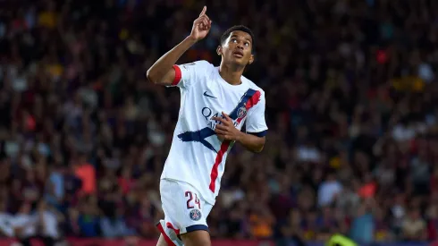 Senny Mayulu, meia de 19 anos formado na base do PSG, vem ganhando espaço na equipe principal e mostrando destaque em partidas decisivas. (Foto: Angel Martinez/Getty Images for Qatar Airways)