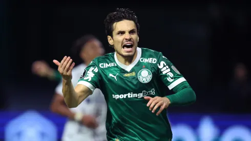 Raphael Veiga comemorando gol da classificação do Palmeiras. Foto: Alexandre Schneider