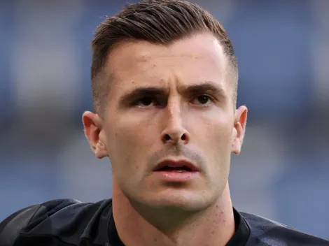 Iñaki Peña enfrenta Barcelona após empréstimo ao Elche