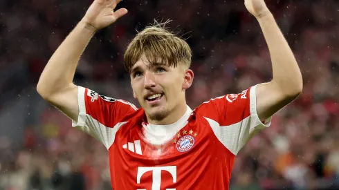 Arsenal e Manchester City odisputam a contratação de Lennart Karl, do Bayern de Munique. (Foto: Alexander Hassenstein/Getty Images)