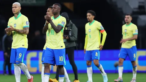 Com goleiros de alto nível, defesa sólida, meio-campo equilibrado e ataque versátil, a equipe busca continuidade, enquanto jovens promessas permanecem de sobreaviso para eventuais oportunidades. (Foto: Ricardo Moreira/Getty Images)