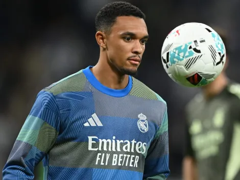 Alexander-Arnold será banco contra o Liverpool
