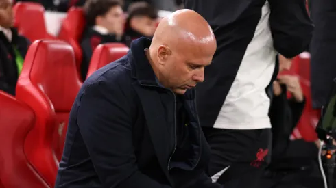 Arne Slot pelo Liverpool. (Foto: Carl Recine/Getty Images)