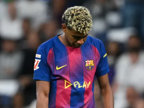 Barcelona exige que Hansi Flick deixe Lamine Yamal no banco de reservas