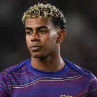 Barcelona exige que Hansi Flick deixe Lamine Yamal no banco de reservas