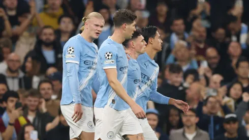 Com dois gols de Phil Foden e atuação dominante de ponta a ponta, o Manchester City goleou o Borussia Dortmund por 4 a 1 no Etihad Stadium e ficou muito perto da classificação para o mata-mata da Champions League. (Foto: Carl Recine/Getty Images)