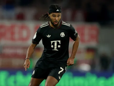 Gnabry negocia renovação com Bayern sob condição de corte salarial