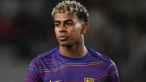 Hansi Flick explica lesão de Lamine Yamal no Barcelona: "Não é do dia para a noite" (Foto: Alex Caparros/Getty Images)