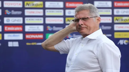 Oswaldo de Oliveira quando treinou o Urawa Red Diamonds (Japão), em 2019 – Pakawich Damrongkiattisak / Getty Images