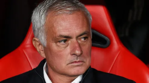 Após somente 11 jogos, José Mourinho pode deixar o Benfica para assinar com o Wolverhampton. (Foto: Carlos Rodrigues/Getty Images)