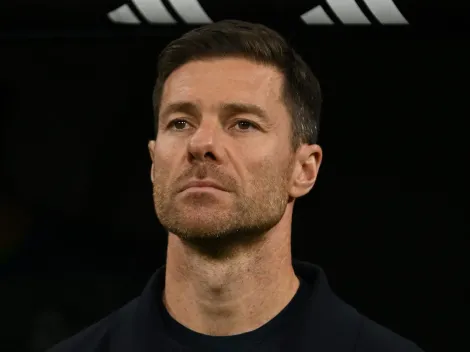 Xabi Alonso expõe Arnold em Anfield e irrita jogadores do Real Madrid