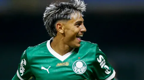 Facundo Torres se torna alvo do Boca Juniors e pode deixar o Palmeiras em dezembro. Foto: Miguel Schincariol/Getty Images