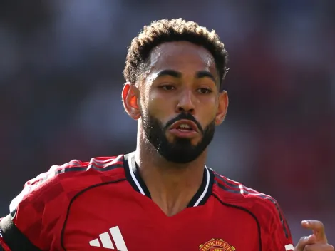 Fanáticos do United minimizam comparação de Cunha com Cantona