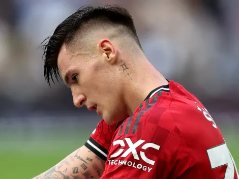 Manchester United mantém cautela após lesão de Benjamin Šeško contra o Tottenham