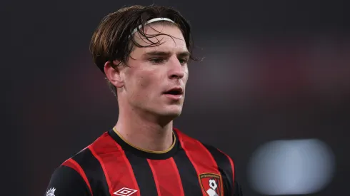 Tottenham definiu Alex Scott como novo alvo para o meio-campo. Foto: Ryan Pierse