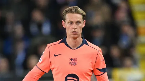 De Jong, do Barcelona, revela oferta da Premier League e descarta saída. (Photo by Stuart Franklin/Getty Images)