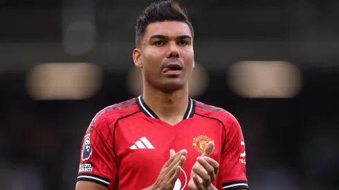 Casemiro, do Manchester United, pode permanecer no clube após diretoria apresentar uma ideia ao staff para permanência do volante (Foto: Justin Setterfield/Getty Images)