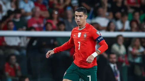 Cristiano Ronaldo em ação por Portugal.